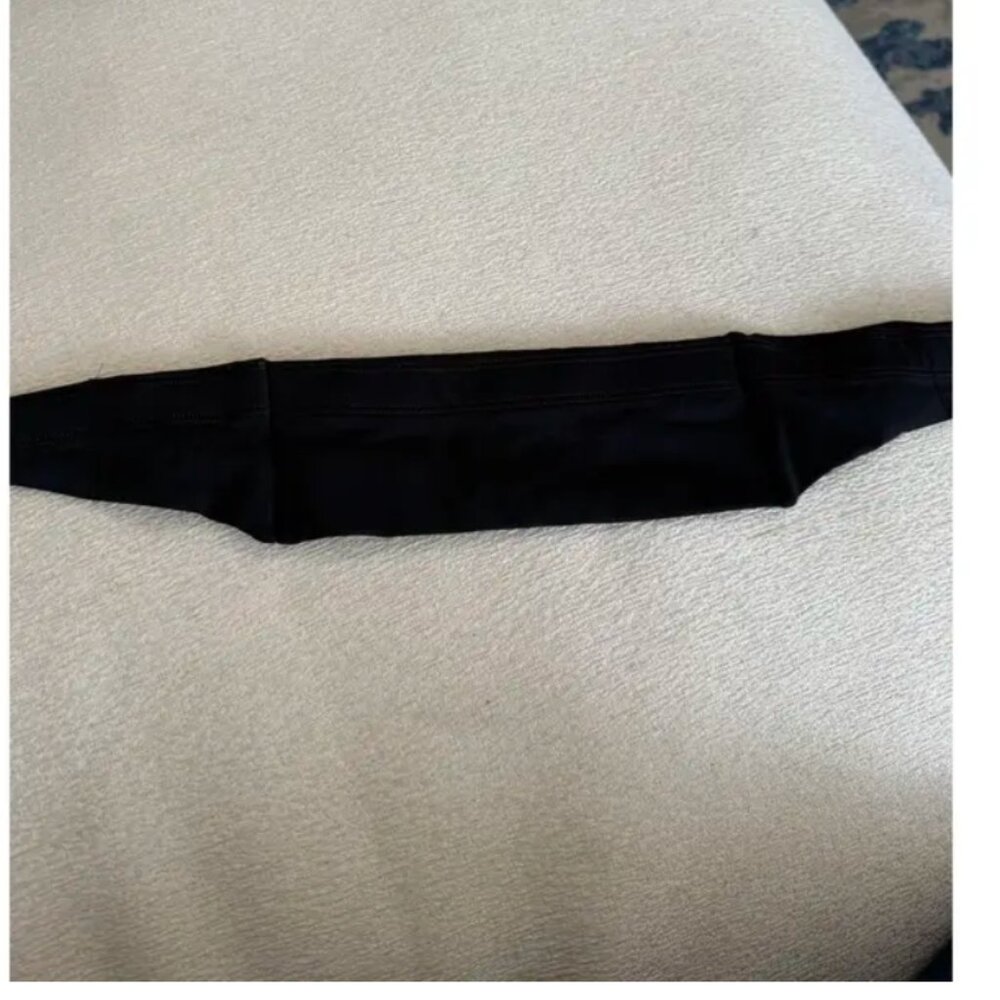 Lululemon running belt